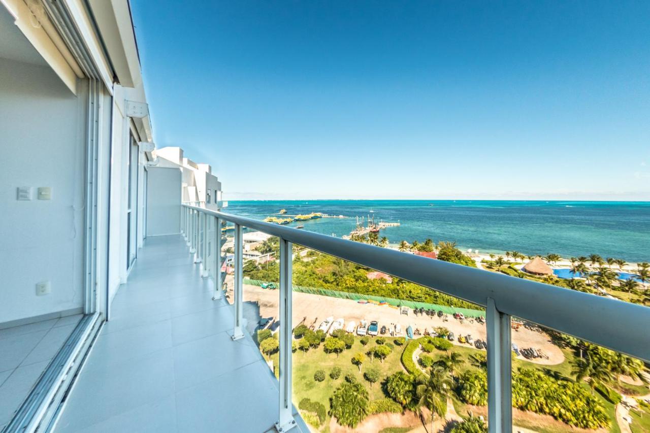 Beachfront Luxury Apartments Cancún Extérieur photo