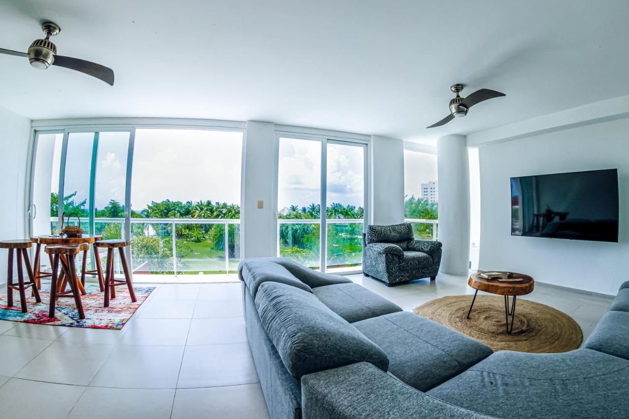 Beachfront Luxury Apartments Cancún Extérieur photo