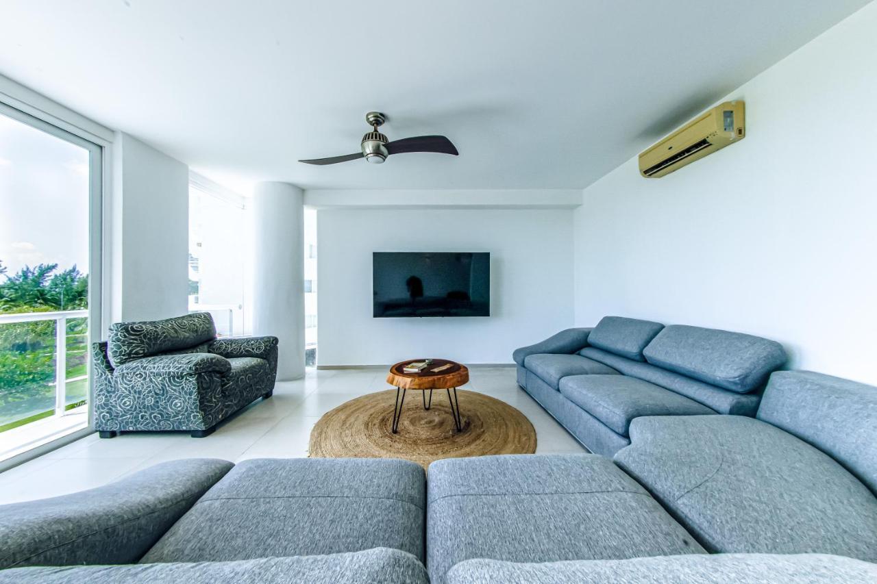 Beachfront Luxury Apartments Cancún Extérieur photo