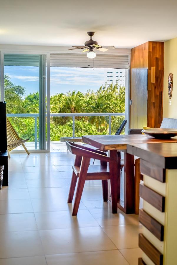 Beachfront Luxury Apartments Cancún Extérieur photo